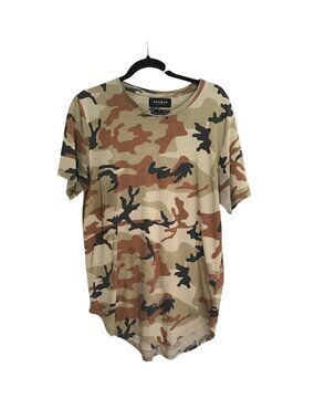PACSUN, MENS CAMO PRINT LONGER FIT SHORT SLEEVE CREW NECK T-SHIRT SIZE MEDIUM